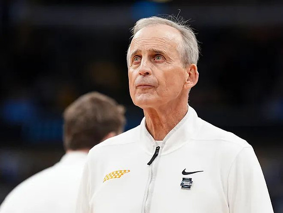 Tennessee Head Coach Rick Barnes