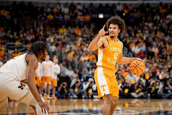 Morez Johnson Jr. (21)