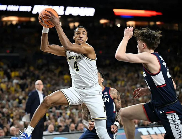 Nimari Burnett (4)