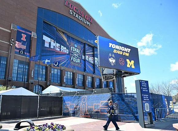 Lucas Oil Stadium