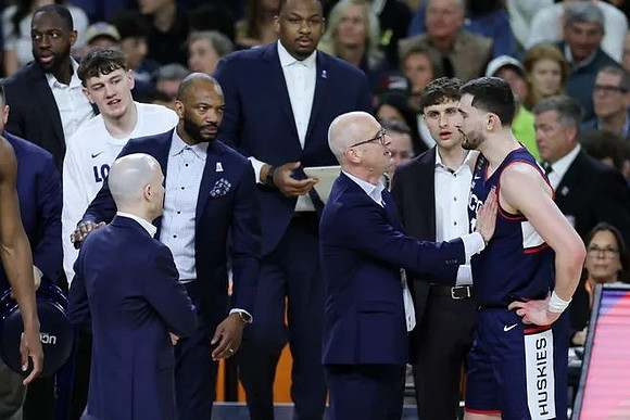 Connecticut Head Coach Dan Hurley
