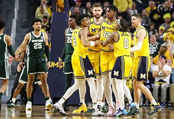 Kobe Bufkin (2), Hunter Dickinson (1), Tarris Reed Jr. (32), Dug McDaniel (0), and Joey Baker (15)