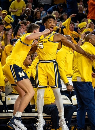Will Tschetter (42) and Jace Howard (25)
