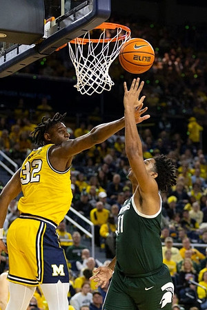 Tarris Reed Jr. (32)