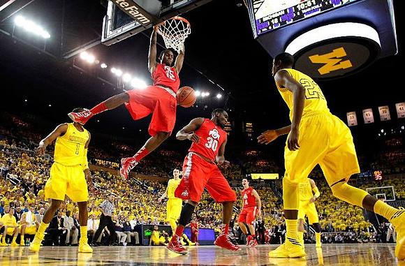 Glenn Robinson III (1), Nik Stauskas (11), Caris LeVert (23), and Jordan Morgan (52)