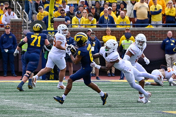 Evan Link (71) and Tyler Morris (8)
