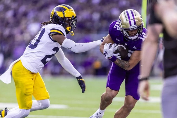 Jyaire Hill (20)