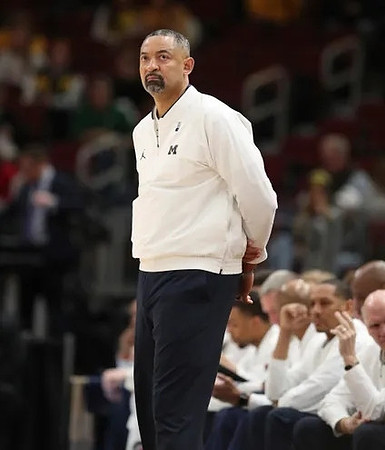 Juwan Howard and Michigan Team
