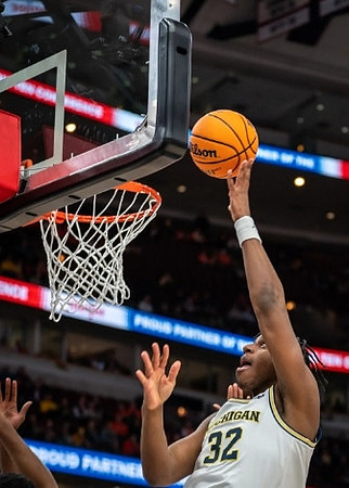 Tarris Reed Jr. (32)