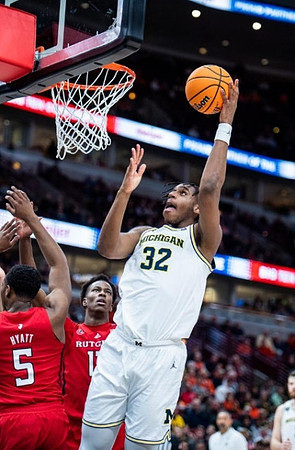 Tarris Reed Jr. (32)