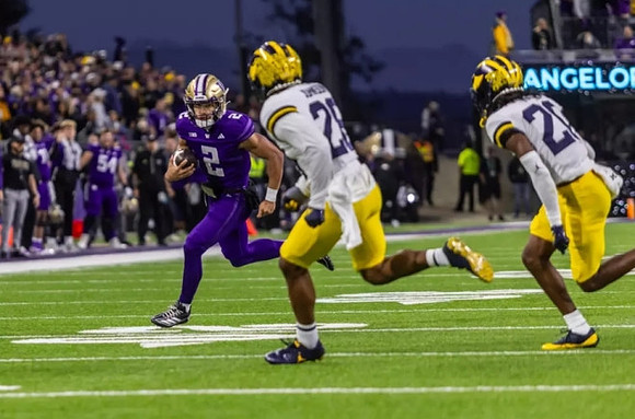 Quinten Johnson (28) and Rayshaun Benny (26)