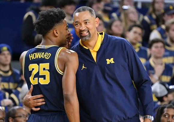 Jace Howard (25) and Juwan Howard