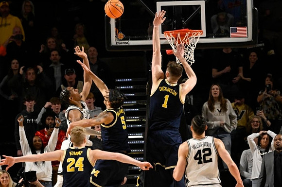 Youssef Khayat (24), Terrance Williams II (5), and Hunter Dickinson (1)