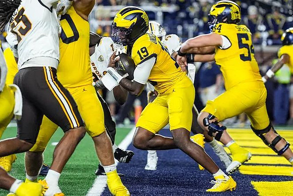 Bryce Underwood (19) and Andrew Sprague (54)