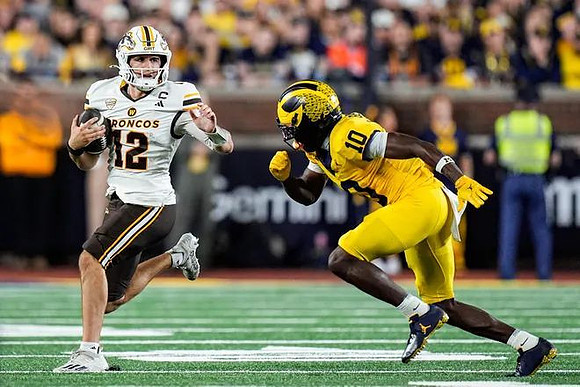 Zeke Berry (10)