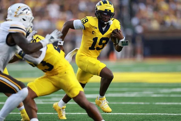 Jordan Marshall (23) and Bryce Underwood (19)