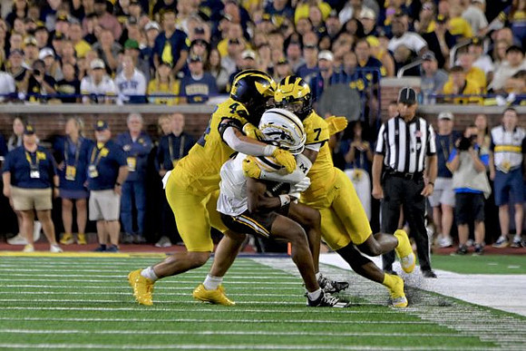 Nathaniel Staehling (44) and Chris Bracy (7)