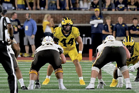 Nathaniel Staehling (44) and Trey Pierce (95)