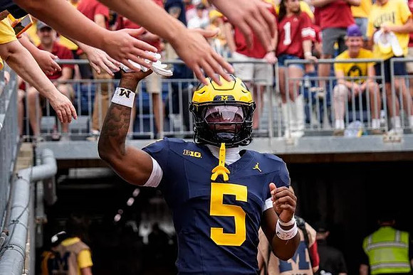 Savion Hiter (5)