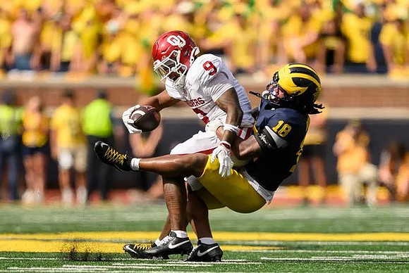 Troy Bowles (18)