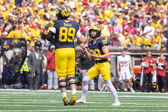 Avery Gach (89) and Trey Butkowski (99)