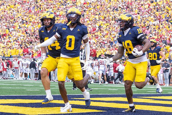 Nathaniel Staehling (44), Jyaire Hill (0), Troy Bowles (18), and John Henry Daley (90)