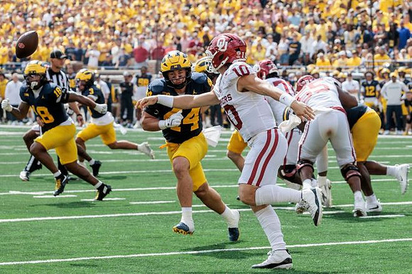 Troy Bowles (18), Smith Snowden (3), and Nathaniel Staehling (44)