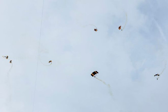 Sky Diver