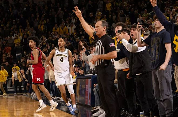 Nimari Burnett (4)