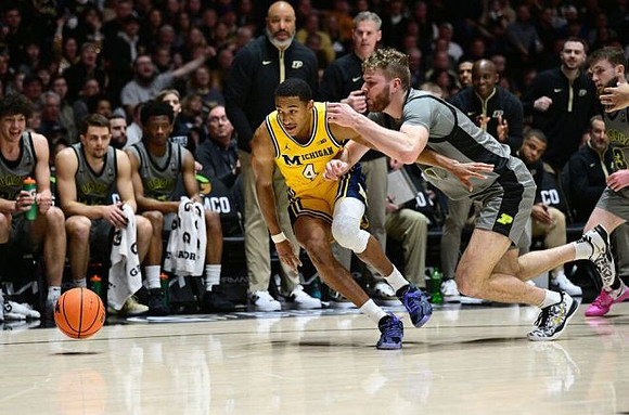 Nimari Burnett (4)