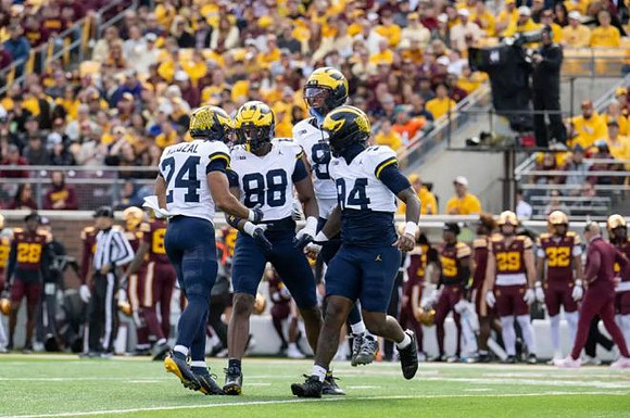 Bryson Kuzdzal (24), Lugard Edokpayi (88), and Nate Marshall (94)