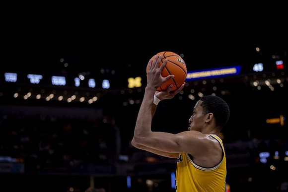 Nimari Burnett (4)