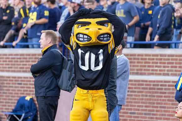Iowa Mascot