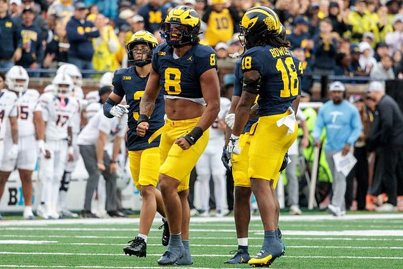 Smith Snowden (3), Dom Nichols (8), and Troy Bowles (18)