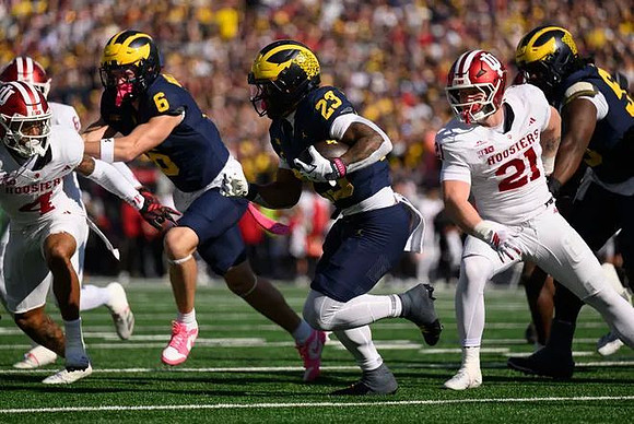 JJ Buchanan (6), Jordan Marshall (23), and Nathan Efobi (55)
