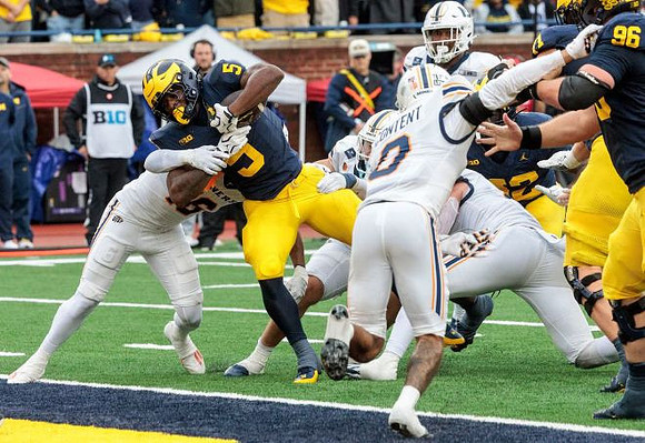 Savion Hiter (5), Manuel Beigel (96), and Jake Guarnera (53)