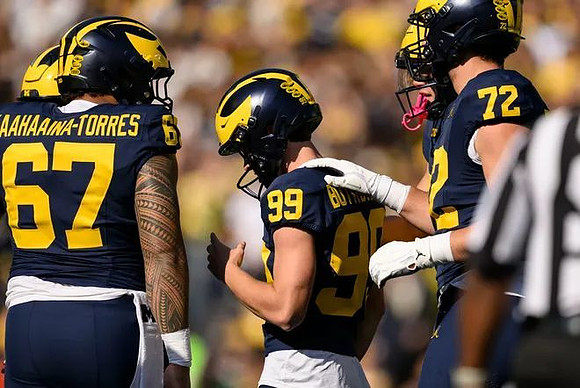 Houston Ka'aha'aina-Torres (67), Trey Butkowski (99), and Peter Donini (72)