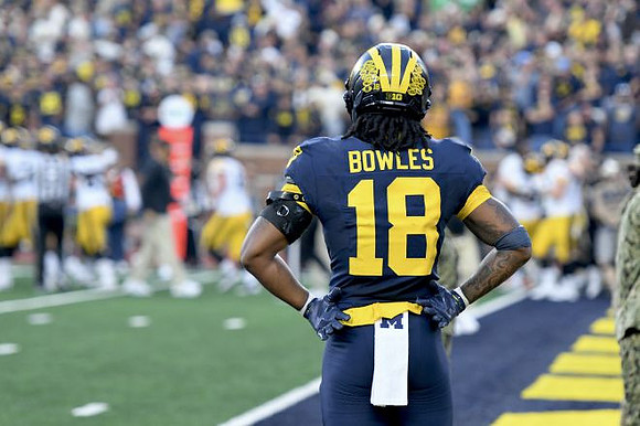 Troy Bowles (18)