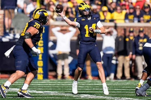 Brady Norton (70) and Tommy Carr (14)