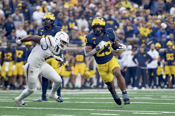 Bryce Underwood (19) and Jordan Marshall (23)