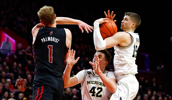 Will Tschetter (42) and Joey Baker (15)