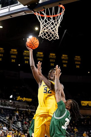 Moustapha Thiam (52)
