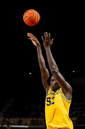 Moustapha Thiam (52)