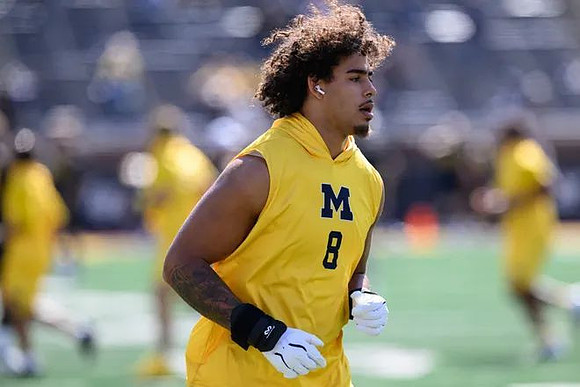 Dom Nichols (8)