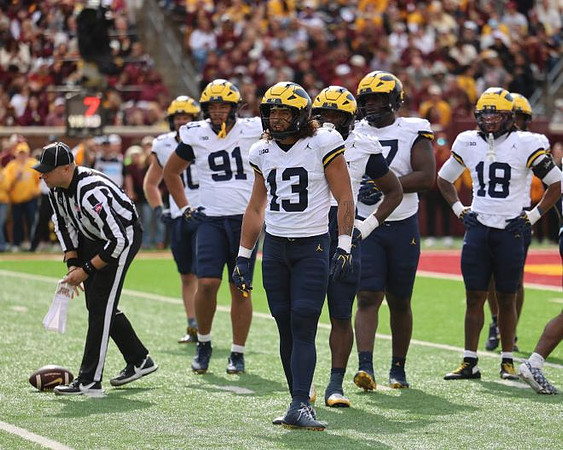 Jonah Lea'ea (91), Aisea Moa (13), and Troy Bowles (18)