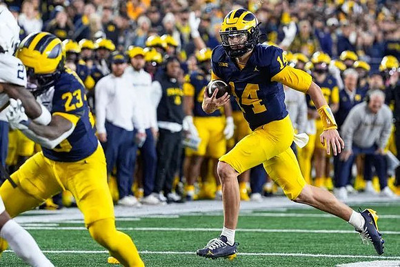 Jordan Marshall (23) and Tommy Carr (14)