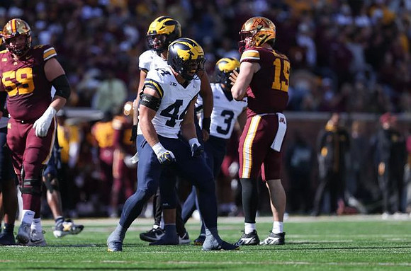 Nathaniel Staehling (44) and Smith Snowden (3)