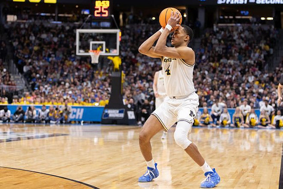 Nimari Burnett (4)