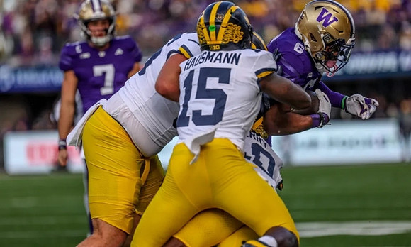 Ernest Hausmann (15) and Zeke Berry (10)