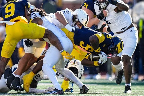 Channing Goodwin (9), Savion Hiter (5), and Evan Link (71)